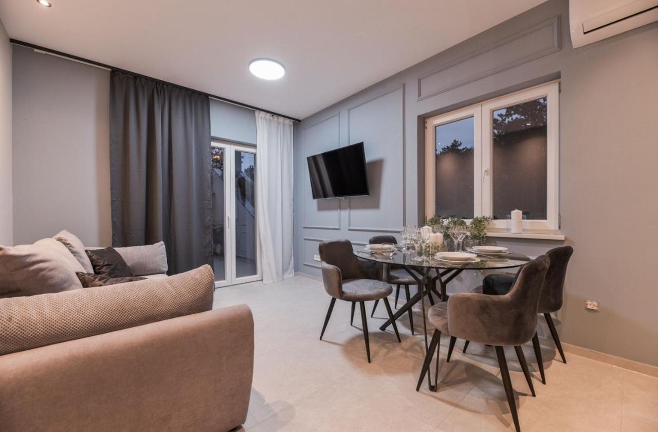 Luxury Apartments Villa Lacrima 실로 외부 사진