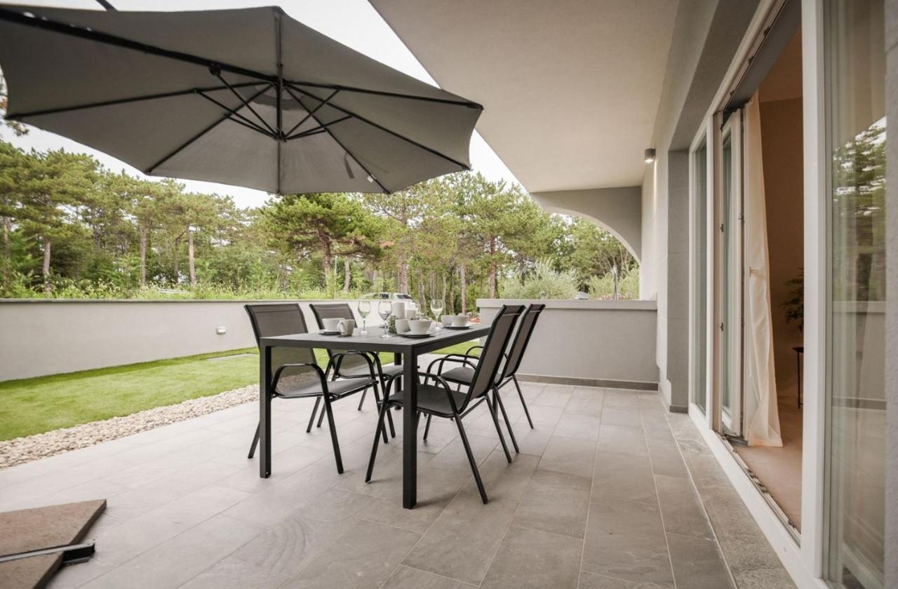 Luxury Apartments Villa Lacrima 실로 외부 사진