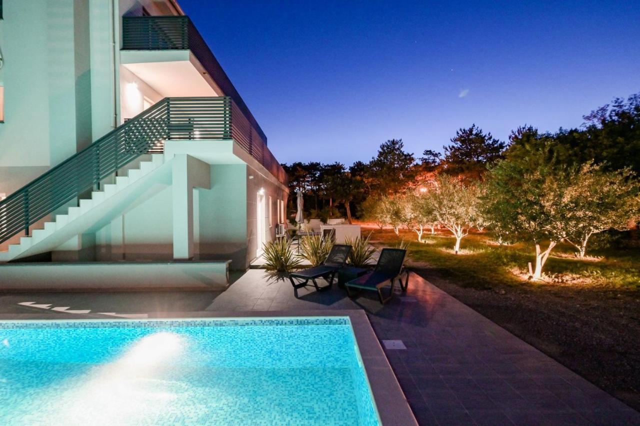 Luxury Apartments Villa Lacrima 실로 외부 사진