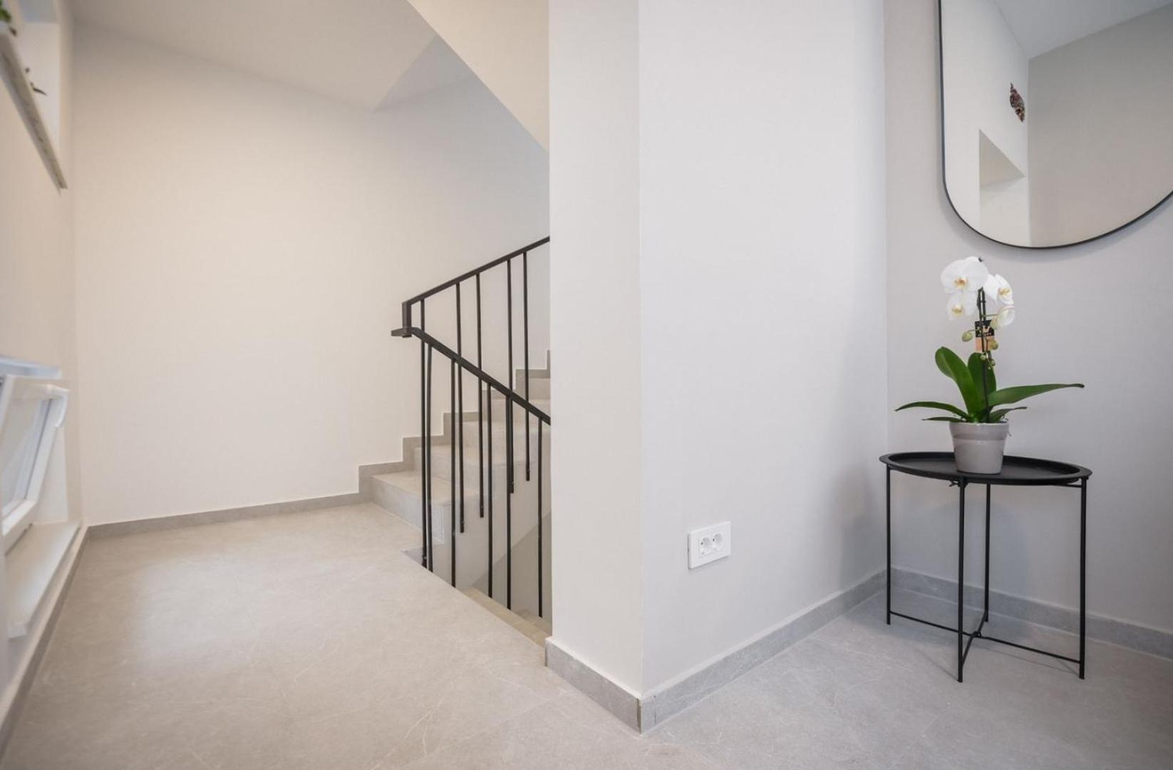 Luxury Apartments Villa Lacrima 실로 외부 사진